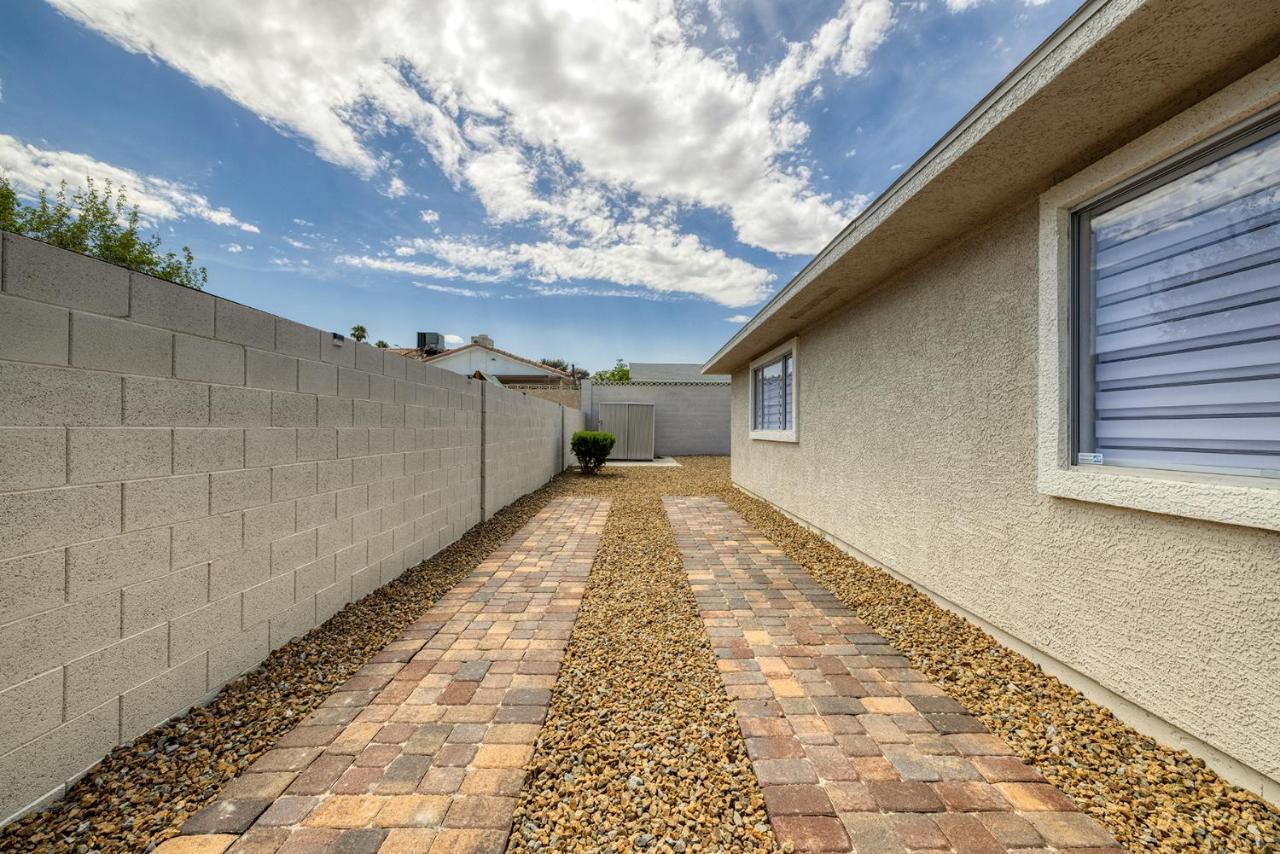 Single Story Minutes From Summerlin With Rv Parking & Dog Friendly Лас Вегас Екстериор снимка